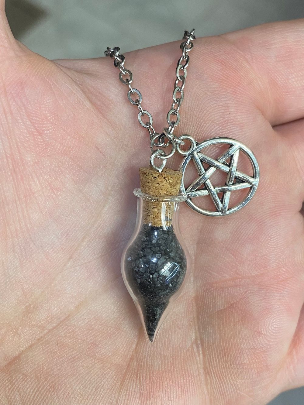 Protection Spell Jar Necklace – Black Salt & Pentacle Charm